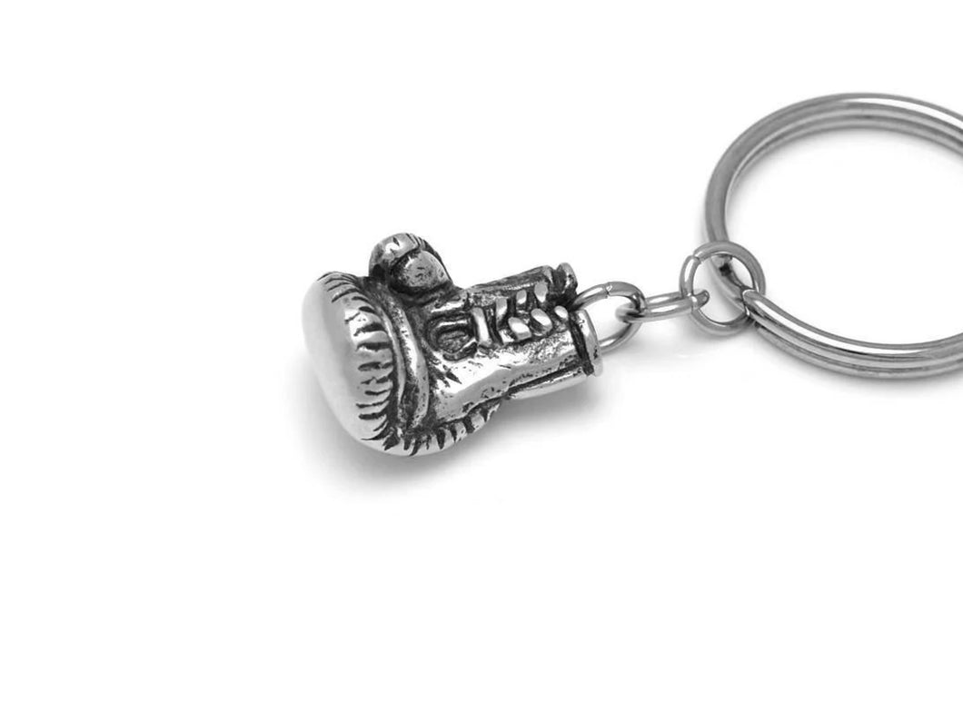 Boxing Glove Keychain, Muay Thai Keyring in Pewter