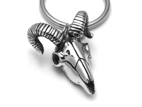 Ram Skull Keychain, Zodiac Aries Keyring in Pewter