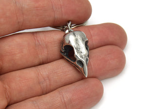 Sparrow Skull Keychain, Animal Skeleton Keyring in Pewter